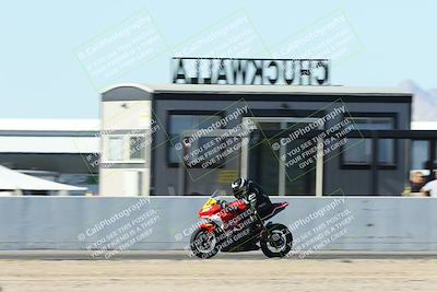 media/Oct-30-2025-Racers Edge (Thu) [[dabbdaf680]]/3-B Group/Session 5 Front Straight Speed/